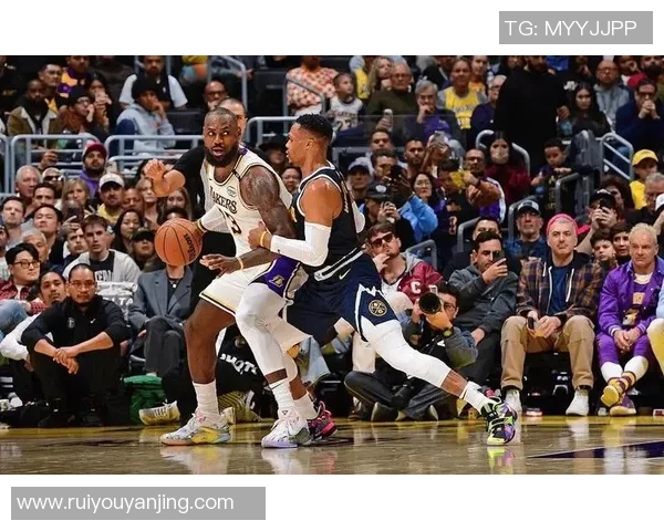 太阳或将重磅转会加盟新东家 引发篮球界广泛关注 太阳或将重磅转会加盟新东家 引发篮球界广泛关注